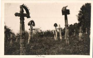 35 db régi felvidéki, szlovák folklór képeslap, népviselet. Fényképezte Karel Plicka / 35 pre-1945 S...
