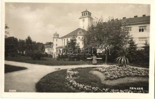 20 db régi felvidéki, szlovák városképes lap / 20 pre-1945 Slovakian town-view postcards