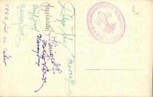 1922 Örkény, Római katolikus templom, cserkészek csoportképe, hátoldalon aláírások cserkészektől. ph...