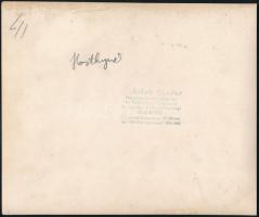 cca 1935 Horthyné Purgly Magdolna egy jótékonysági vásáron, pecséttel jelzett fotó Jakab Sándor buda...