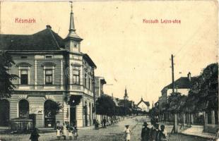 Késmárk, Kezmarok; Kossuth Lajos utca, üzlet, Schicht szappan reklám. W. L. Bp. 2904. / street view, shop, Schicht soap advertisement (EK)