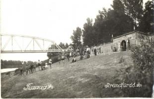 1943 Tiszaug, Strandfürdő, fürdőzők, híd, Szántó László üzlete, Dreher sörök. photo