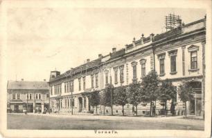 4 db régi felvidéki városképes lap: Tornalja, Pöstyén, Jászó, Pozsony; vegyes minőség / 4 pre-1945 S...