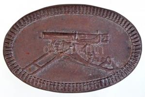 ~1914-1918. Géppuskás övcsat?, réz (75x47mm) T:2 ~1914-1918. Machine gunner belt buckle?, copper (75x47mm) C:XF