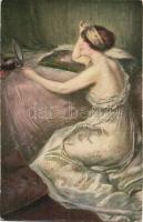 31 db régi enyhén erotikus művészlap / 31 pre-1945 slightly erotic art postcards