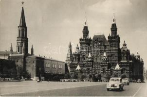 71 db ebből 41 db főleg modern orosz városképes lap, 30 db régi és modern fotó / 71 mainly modern Ru...