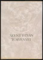 Szent István törvényei. Szent István törvényeinek XII. századi kézirata az Admonti Kódexben. A kísérőtanulmányt Györggy György, a bevezetést, a magyar fordítást és a jegyzeteket Bartoniek Emma készítette. Bp., 1988, Helikon. Kiadói műbőr-kötés. Hasonmás kiadás.