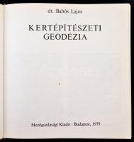 3 db kertészettel kapcsolatos könyv: Gumós és gyöktörzses kerti virágok. A kert. Kertészeti geodézia