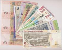 28db-os vegyes bankjegy tétel, közte Madagaszkár, Törökország, Venezuela, Szlovénia, Paraguay, Lengy...