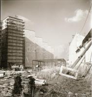 cca 1968 Kecskemét, Árpád város bontás előtt, alatt és után, 36 db szabadon felhasználható vintage n...