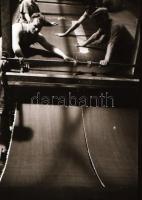 cca 1949 Budapest, fotóriport a Cordatic gyárból, Rózsa György (?-?) budapesti fotóriporter hagyaték...