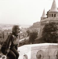 1963 Budapest, Éva Six, azaz Klein Éva (1937) színésznő, akit Hollywoodban a magyar Marilyn Monroe-k...