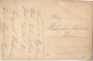 Osztrák-magyar tüzérek csoportképe a fronton gépfegyverrel / WWI Austro-Hungarian K.u.K. artillery u...