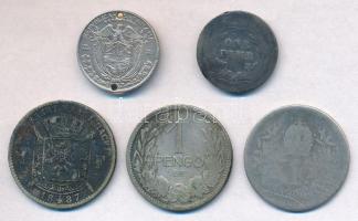 5db-os vegyes magyar és külföldi rossz tartású, sérült ezüstpénz tétel, közte Belgium 1887. 1Fr Ag &...