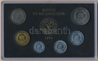 Mozambik 1980. 50c-20M (6xklf) forgalmi sor dísztokban T:1,1-
Mozambique 1980. 50 Centavos - 20 Met...