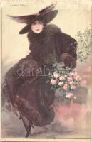 56 db régi motívumlap: üdvözlőlapok, ünnepek, színészek, hölgyek, folklór, stb. / 56 pre-1945 motive...