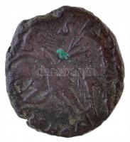 Római Birodalom / Heraclea / II. Constantius 351-355. AE3 (4,7g) T:2-
Roman Empire / Heraclea / Con...