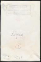 Vadas Ernő (1899-1962): Sióagárdi terefere, pecséttel jelzett fotó, szakadással, 17×11,5 cm