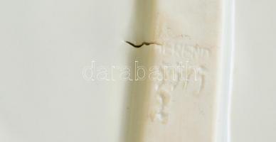 Herendi porcelán Ludas Matyi (Matyó ruhában), kézzel festett, alján égetési repedéssel, jelzett (utó...