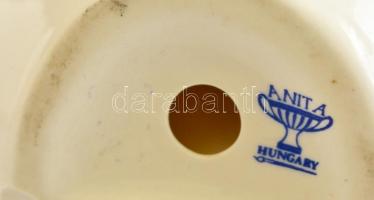 1991 II. János Pál pápa magyarországi látogatása alkalmából készült porcelán emlék, alján sérült, m:...