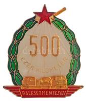 ~1970-1980. "500 ezer km balesetmentesen" zománcozott fém autójelvény (59x69mm) T:2 hátlapon mindkét csavarmenet erősen hajlott