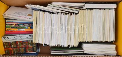 Kb. 250 db magyar és külföldi telefonkártya