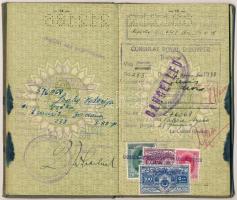 cca 1940 Sokat utazott hölgy, majdnem teljesen betelt útlevele / Almost full passport