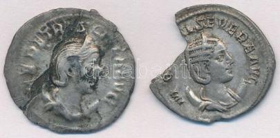 Római Birodalom 2db sérült Antoninianus Ag T:3,3- rep. Roman Empire 2pcs of damaged Antoninianus Ag coins C:F,VG cracked
