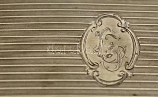 Ezüst (Ag.) cigarettatárca, monogrammal, ajándékozási bejegyzéssel, jelzett, 8×11×1,5 cm, bruttó 103...