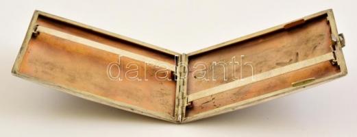 Ezüst (Ag.) cigarettatárca, monogrammal, ajándékozási bejegyzéssel, jelzett, 8×11×1,5 cm, bruttó 103...