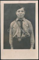 cca 1935-1940 A Hitlerjugend egy tagja, fotólap, 14×9 cm