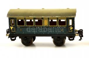 cca 1940 1 db Märklin vagon, 4 db pótkerékkel, jó állapotban, eredeti dobozában, 0-ás, h: 16 cm