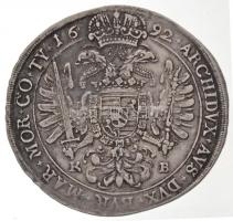 1692K-B Tallér Ag "I. Lipót" Körmöcbánya (28,58g) T:2- kis ph., juszt. / 
Hungary 1692K-B...