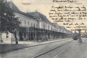 Nagyvárad, Oradea; Pályaudvar, Vasútállomás, gőzmozdony. Kiadja Rákos Vilmos / railway station, locomotive (EK)