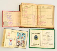 Vegyes papírrégiség tétel: régi fotók (Rákosfalva, Rozgonyi), I-II. vh-s tábori posta, képeslapok, l...