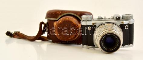 Altissa Altix V fényképezőgép, Meyer-Optik Trioplan 50mm f/2.9 objektívvel, Tempor zárral, eredeti bőr tokjában, működőképes, szép állapotban / Vintage German camera, with orginal leather case, in working, good condition