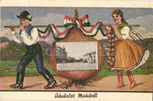 13 db RÉGI magyar és felvidéki népviseletes motívumlap / 13 pre-1945 Hungarian and Slovakian folklor...