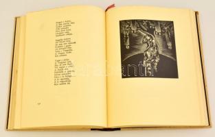 Székely népballadák. Összeállította és magyarázta: Ortutay Gyula. Buday György fametszeteivel. Bp., ...