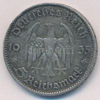 Német Harmadik Birodalom 1935D 5M Ag "Náci hatalom első évfordulója" T:2 patina
German Th...