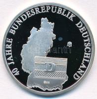 Németország ~1990. "A német szabadság napja 1989. november 9. / 40 éves a Német Szövetségi Közt...