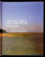 Európa kincsei. Bp., 2005, M-érték Kiadó. Kartonált papírkötésben, jó állapotban