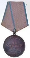 Szovjetunió 1943-1991. Bátorsági Érem Ag kitüntetés mellszalaggal, hátoldalán sorszám T:2 Soviet Union 1943-1991. Medal for Valor Ag decoration with ribbon, with serial on reverse C:XF