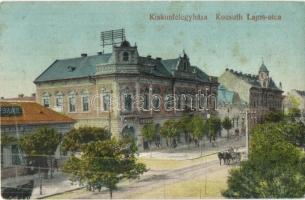 Kiskunfélegyháza, Kossuth Lajos utca, bank, Kiss Lajos üzlete, kiadja Royko B.