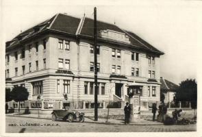 1930 Losonc, Lucenec; YMCA épület, automobil, Jedalna étterem, árus, hirdetőoszlop / automobile, restaurant, advertising column, vendor