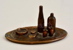 Ferkai Tibor (1958-): Festőállvány. Bronz, jelzett, m:28 cm