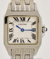 Cartier quartz karóra. Köves koronával,  fém szíjjal, pótszemekkel, elem nélkül. A hátlapból 3 csava...