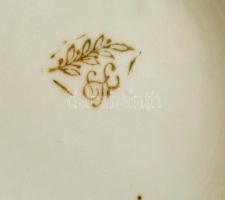 Kispesti porcelán váza, matricás, jelzett, kis kopásokkal, m: 24 cm + Porcelán kisváza, matricás, je...