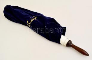 Eszter könyve, kézirattári példány reprintje, tartóban