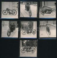 Régi motorkerékpárok, 7 db fotó, későbbi előhívás, 6×6 cm