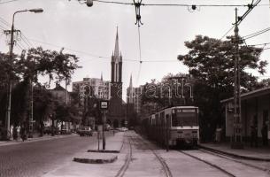 1985. május 29. Budapest, a 10-es villamos pályáján, megszűnése előtt, 20 db szabadon felhasználható...